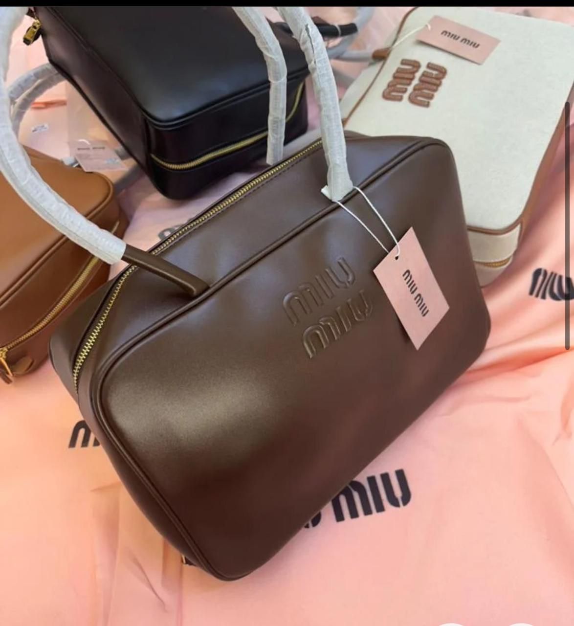 شنطة ميو ميو